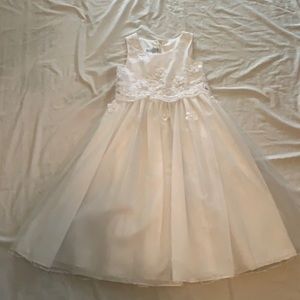 white kids flower dress